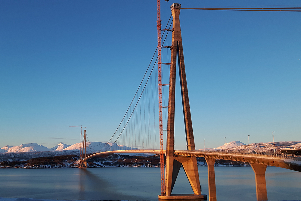 3、挪威哈羅格蘭德大橋.jpg